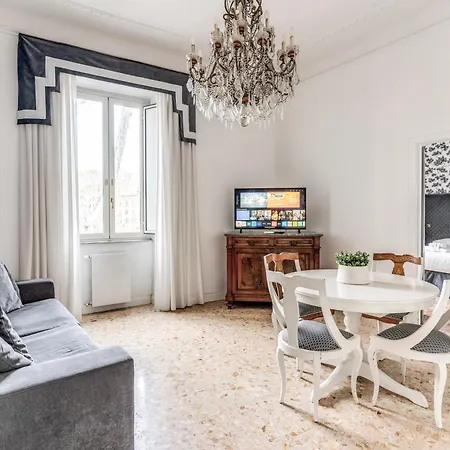 Lovely Renovated Flat By Vatican-3